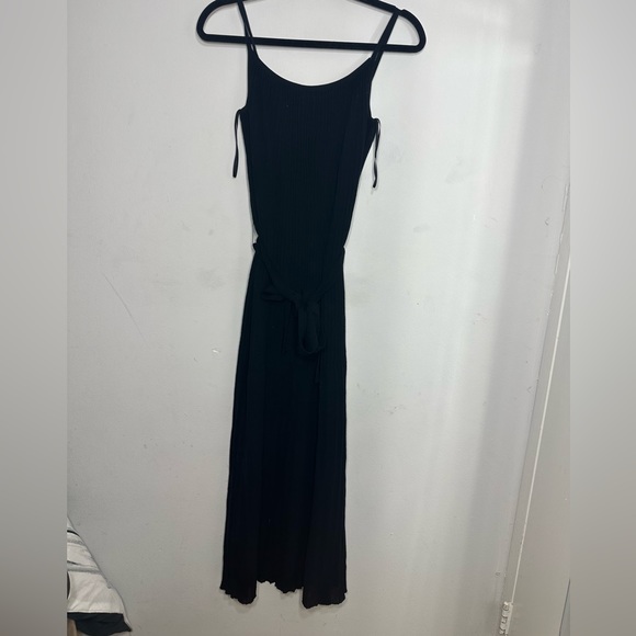 Theory pleated maxi dress - Picture 4 of 10